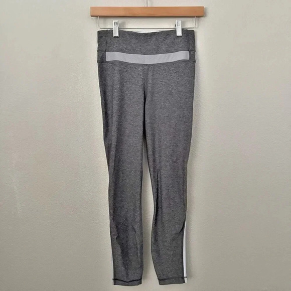 LULULEMON ATHLETICA | Light Speed Tight Reflective Leggings Heather Gray | 4 - Picture 2 of 9